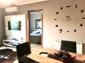 Гостиница Locflat Mirante 211 Centro Gramado  Грамаду